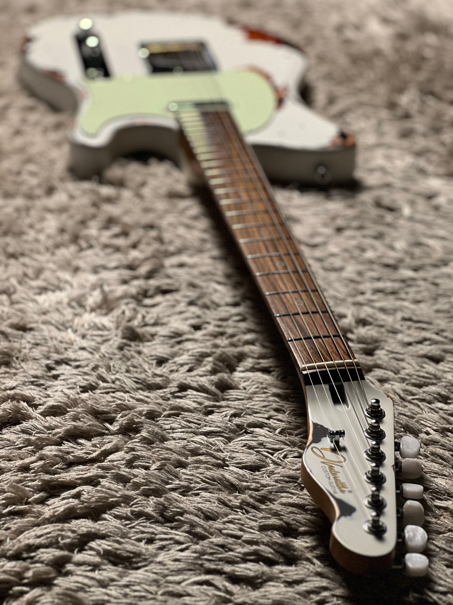 Dhatarattha Performance DTL in White Over Sunburst with RW FB and Nitrocellulose Lacquer