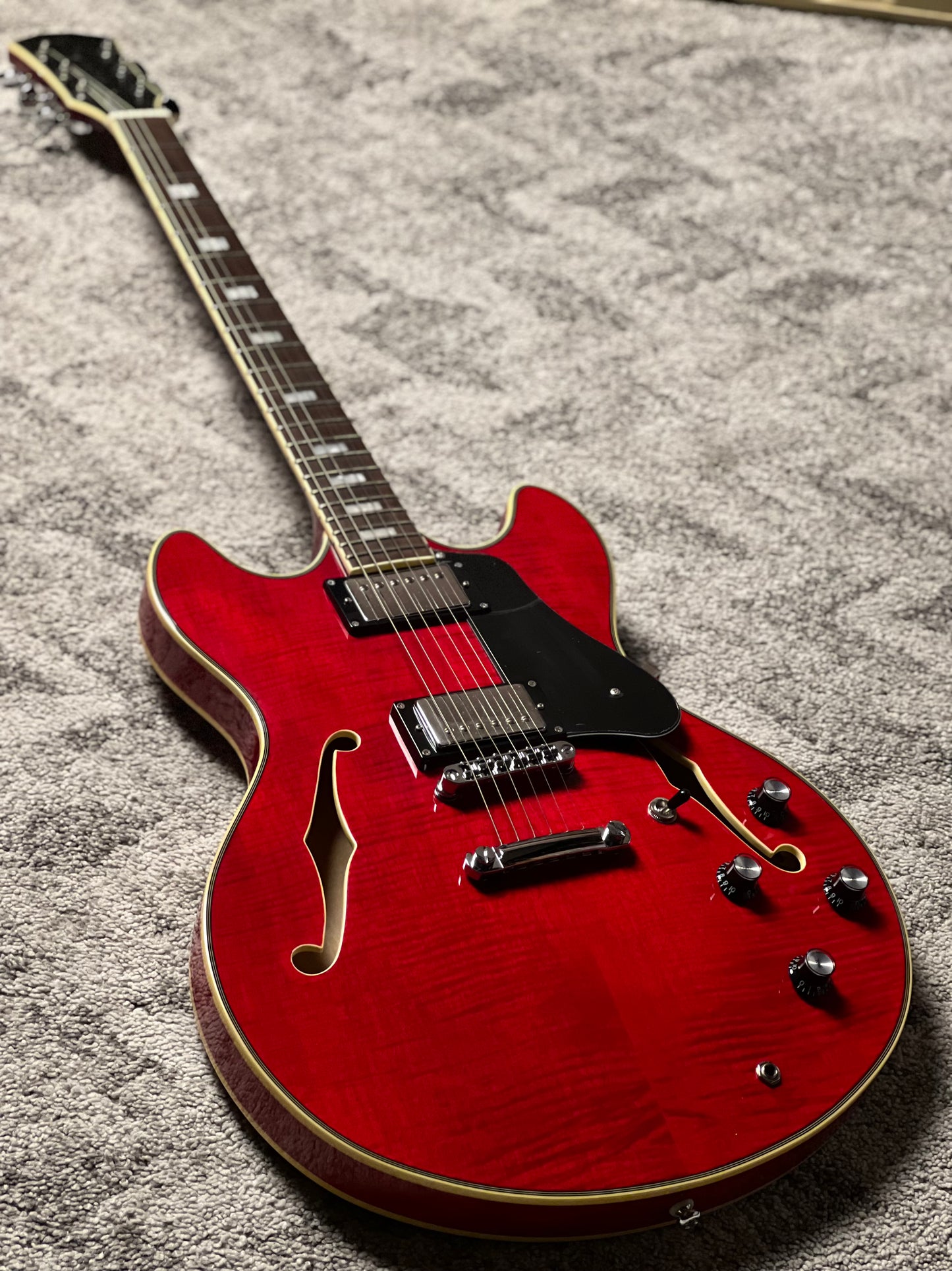 Sire Larry Carlton H7 Semi-hollow in See Through Red