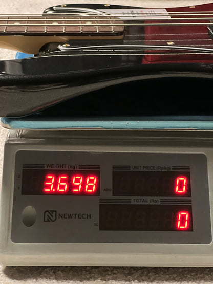 Fender Japan Traditional 2025 Collection 60s Precision Bass with RW FB in Black Pearl JD25012718