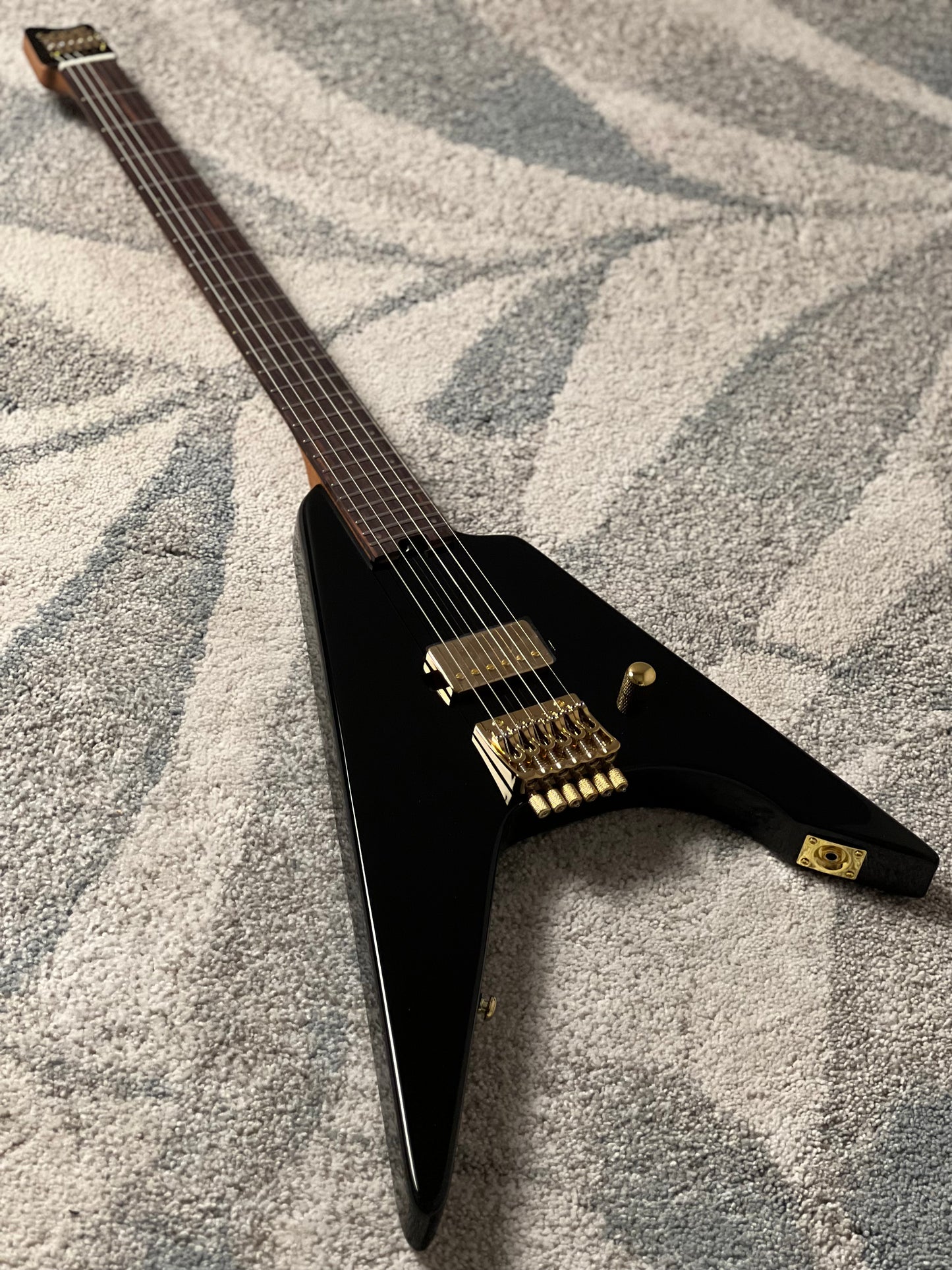 SQOE SEWT709 Headless in Black