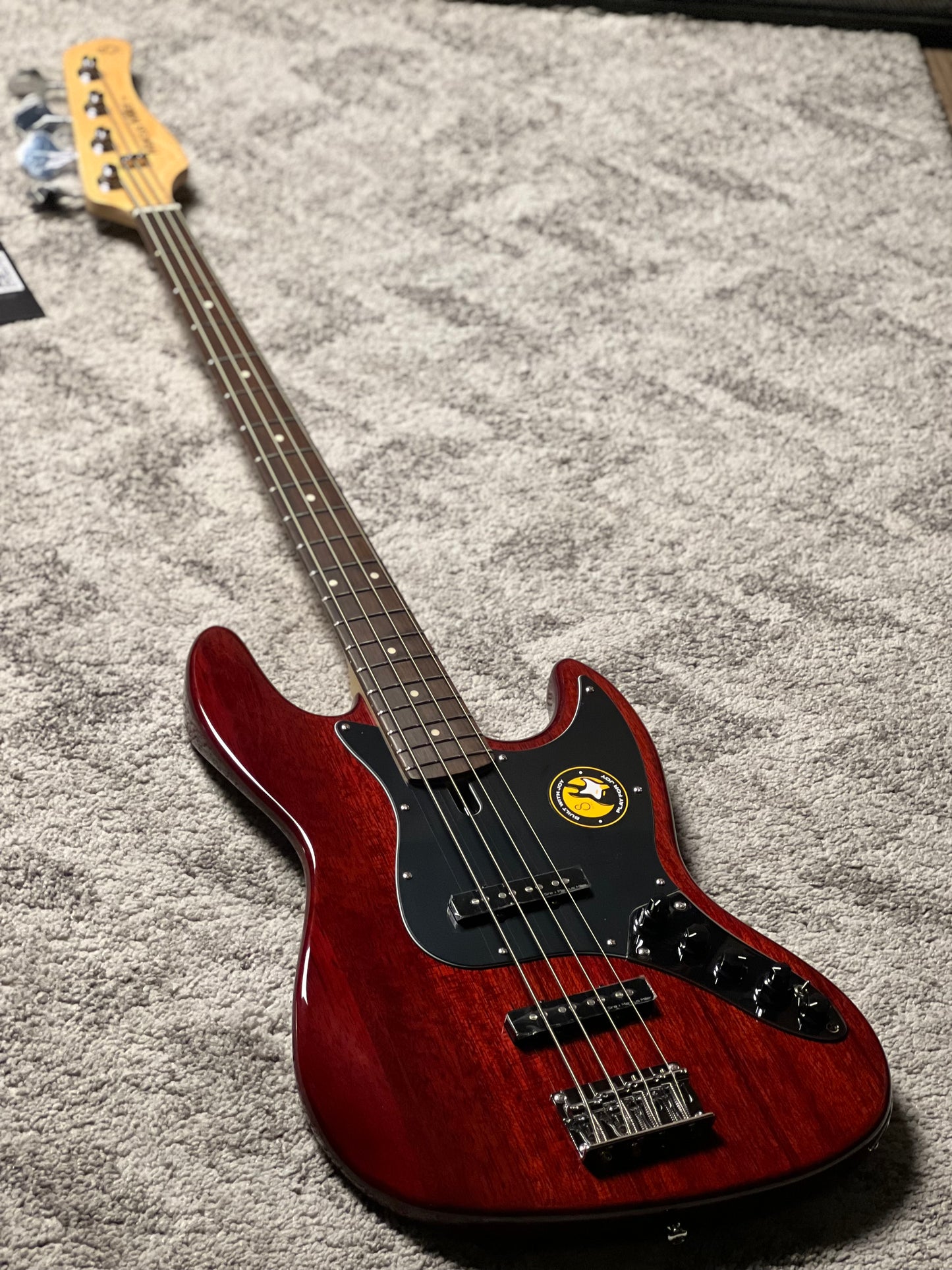 Sire Marcus Miller V3 4 String 2nd Generation in Mahogany