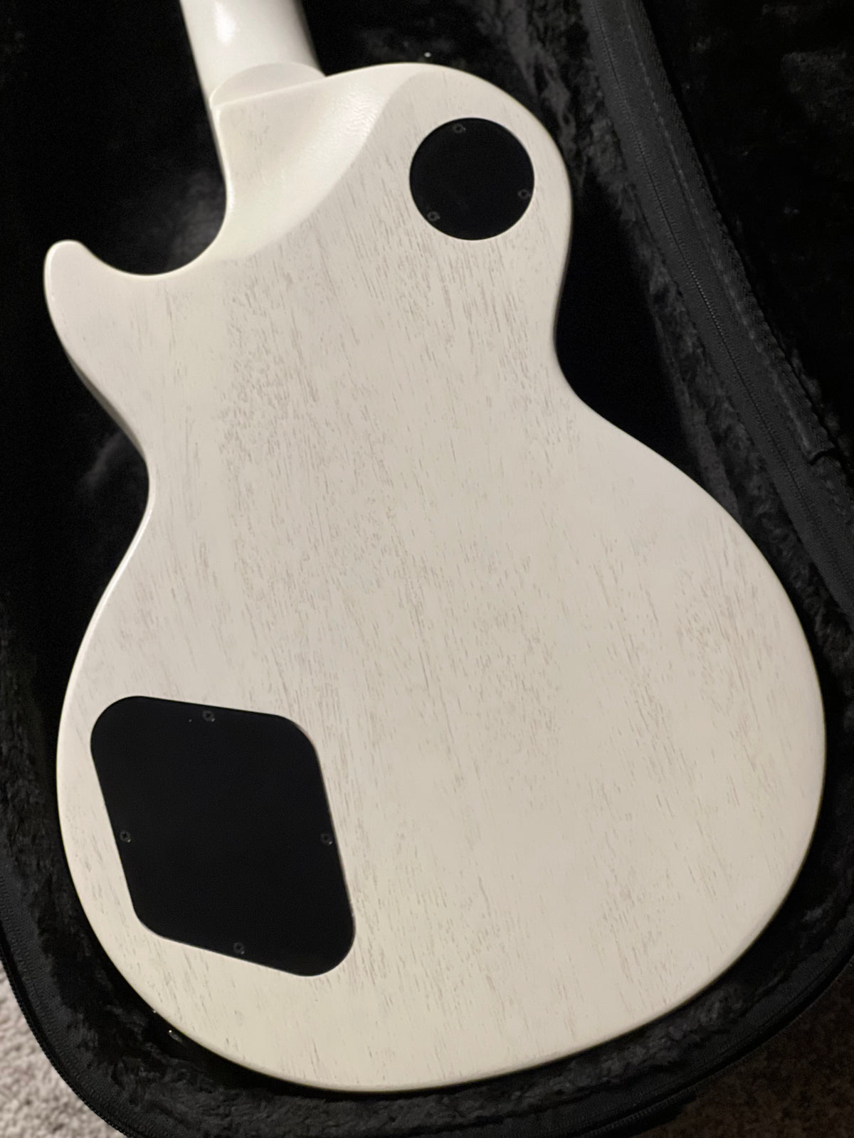 Gibson Les Paul Studio Modern in Worn White w/Gigbag 232850264