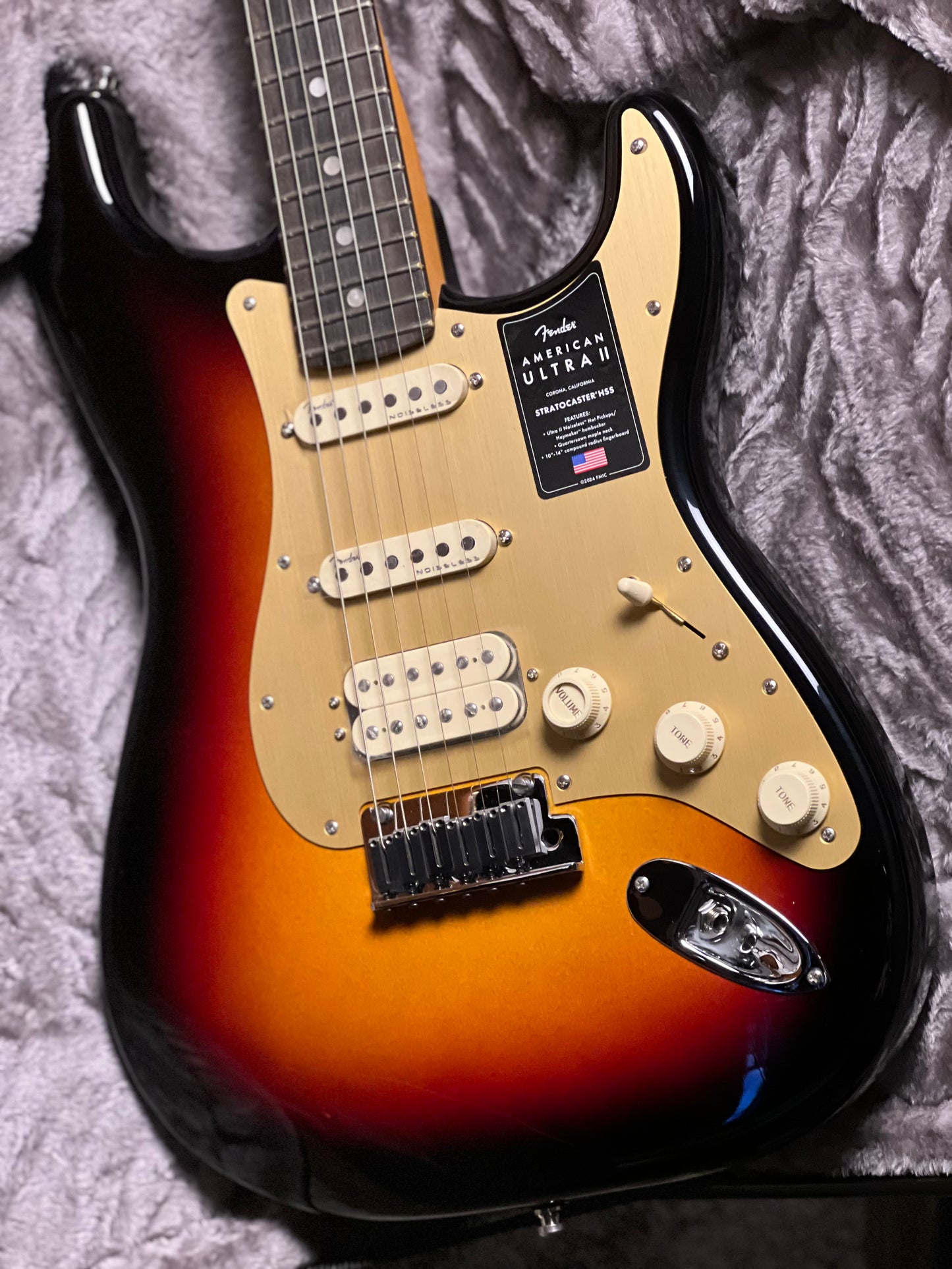 Fender American Ultra II Stratocaster HSS with Ebony FB in Ultraburst US25024570
