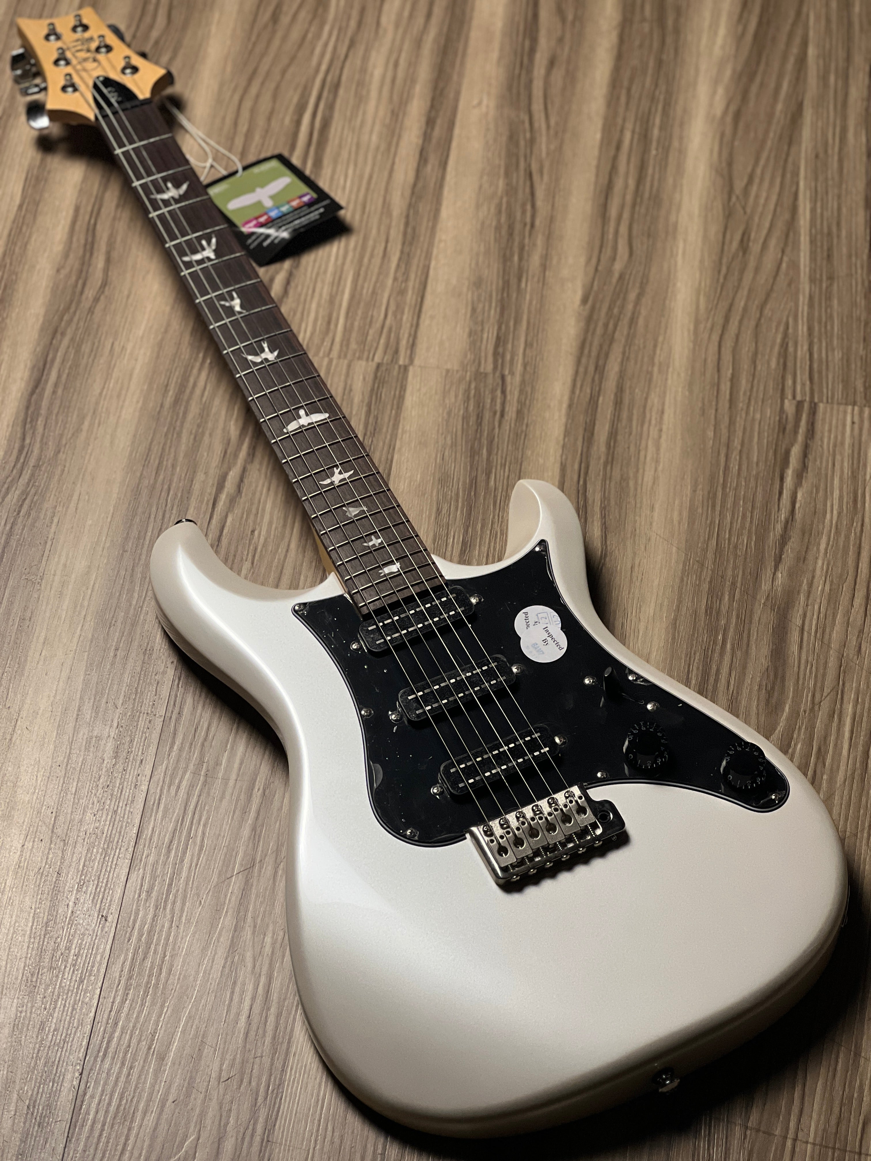 PRS SE NF3 With Rosewood Fingerboard In Pearl White – nafiriguitar.com