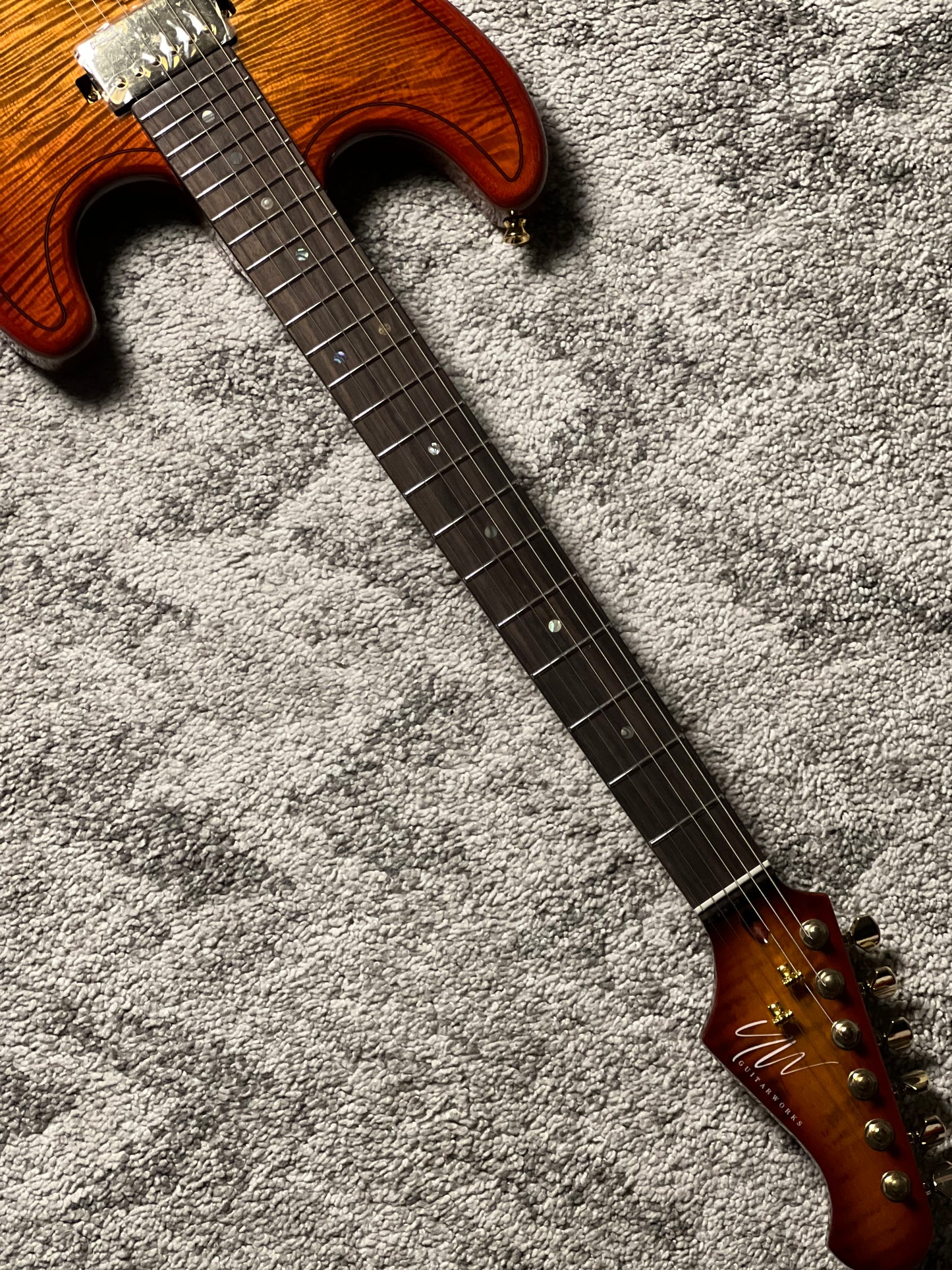UW GuitarWorks Jazz Pop ST in Amber Burst