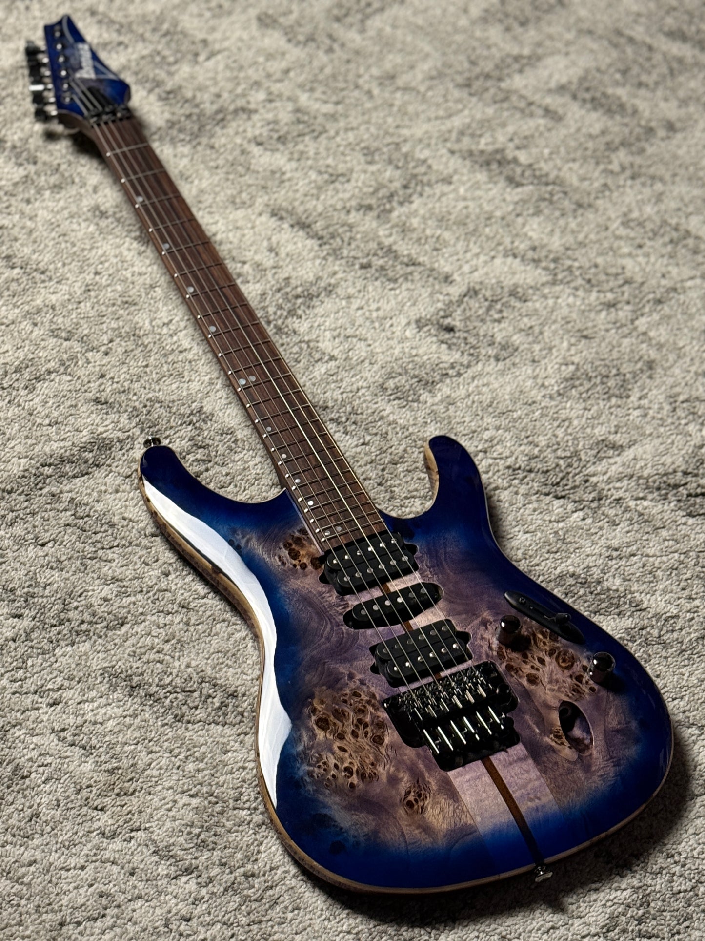 Ibanez Premium S1070PBZ in Cerulean Blue Burst 250812458 (USED)