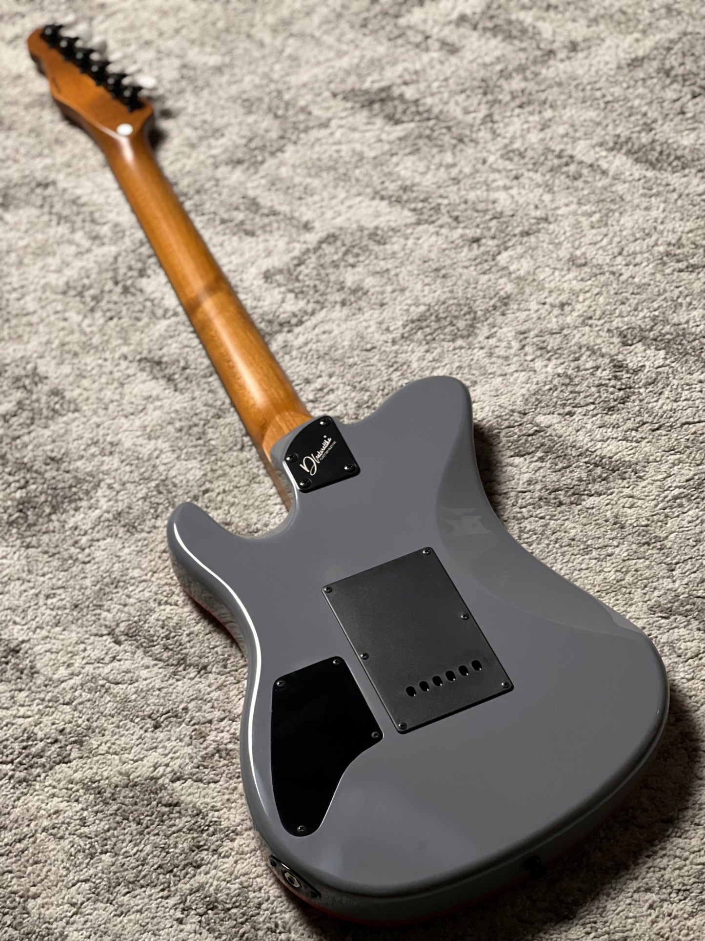 Dhatarattha Custom DTL HH Quilt in Trans Salmon Pink with Rosewood FB