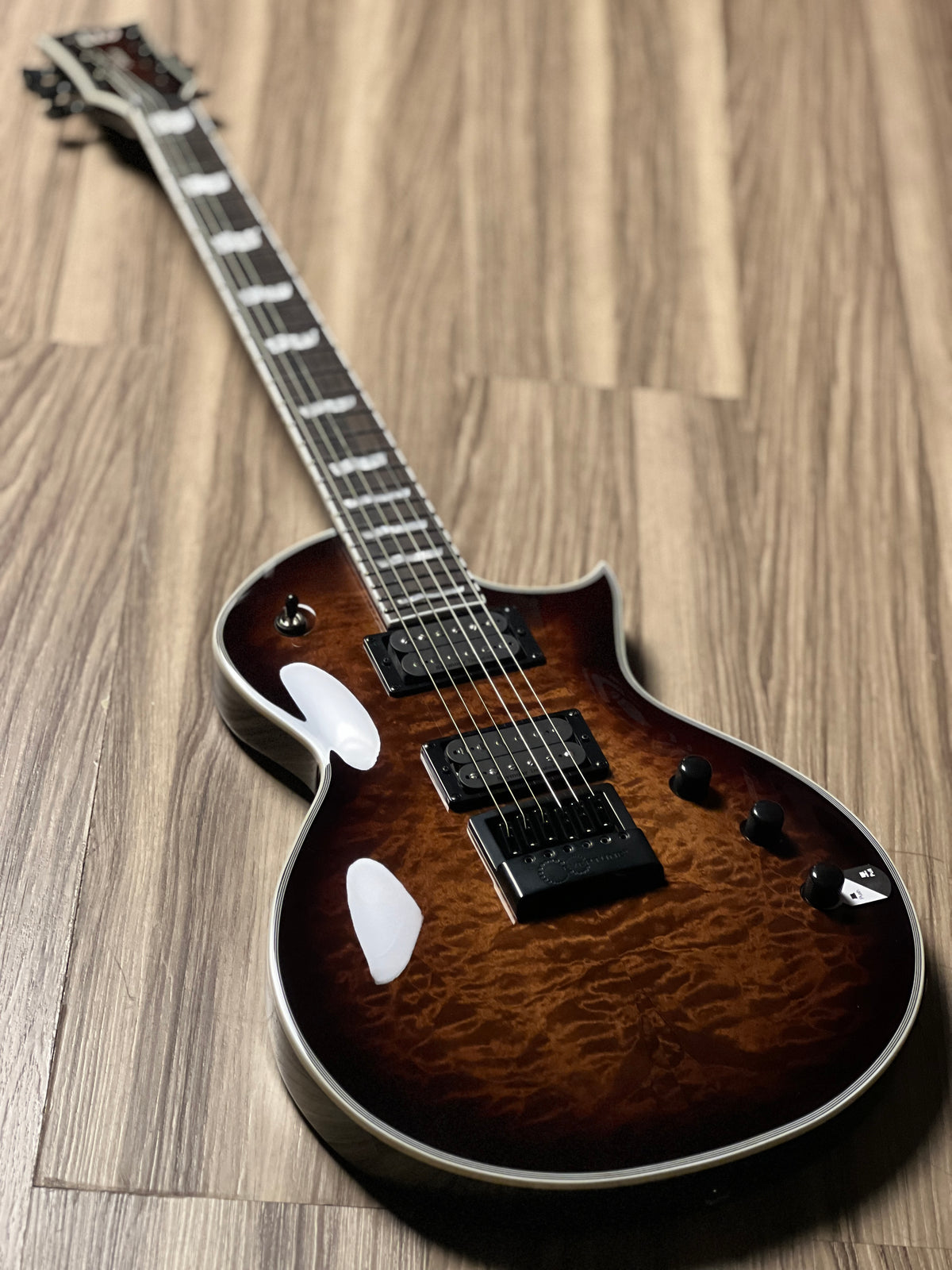 ESP LTD EC-1000 Evertune in Dark Brown Sunburst – nafiriguitar.com