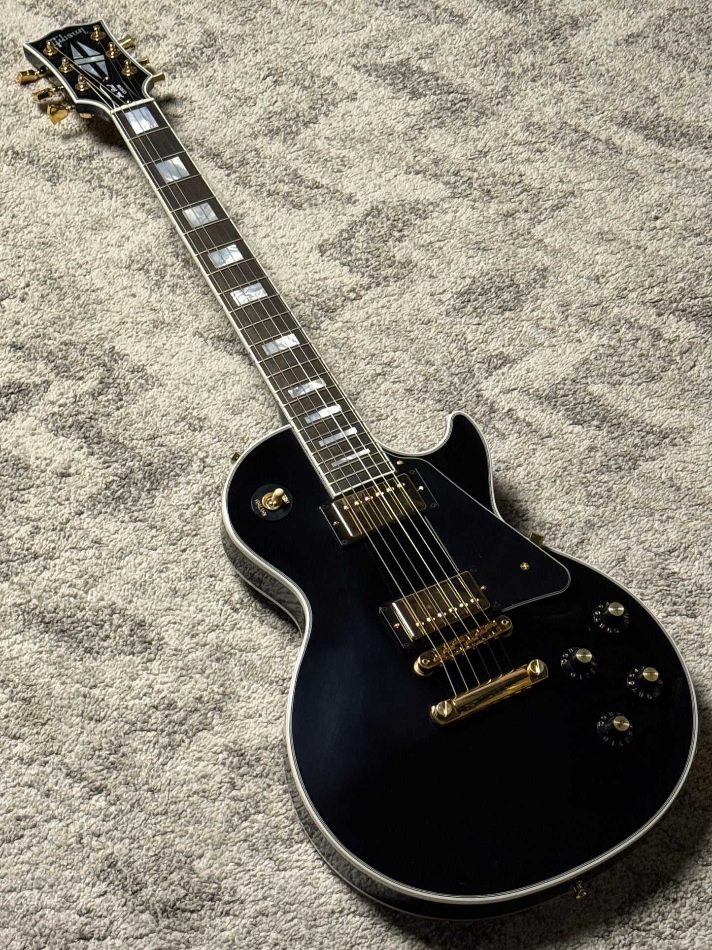 Gibson Les Paul Custom 70s in Ebony 231750166