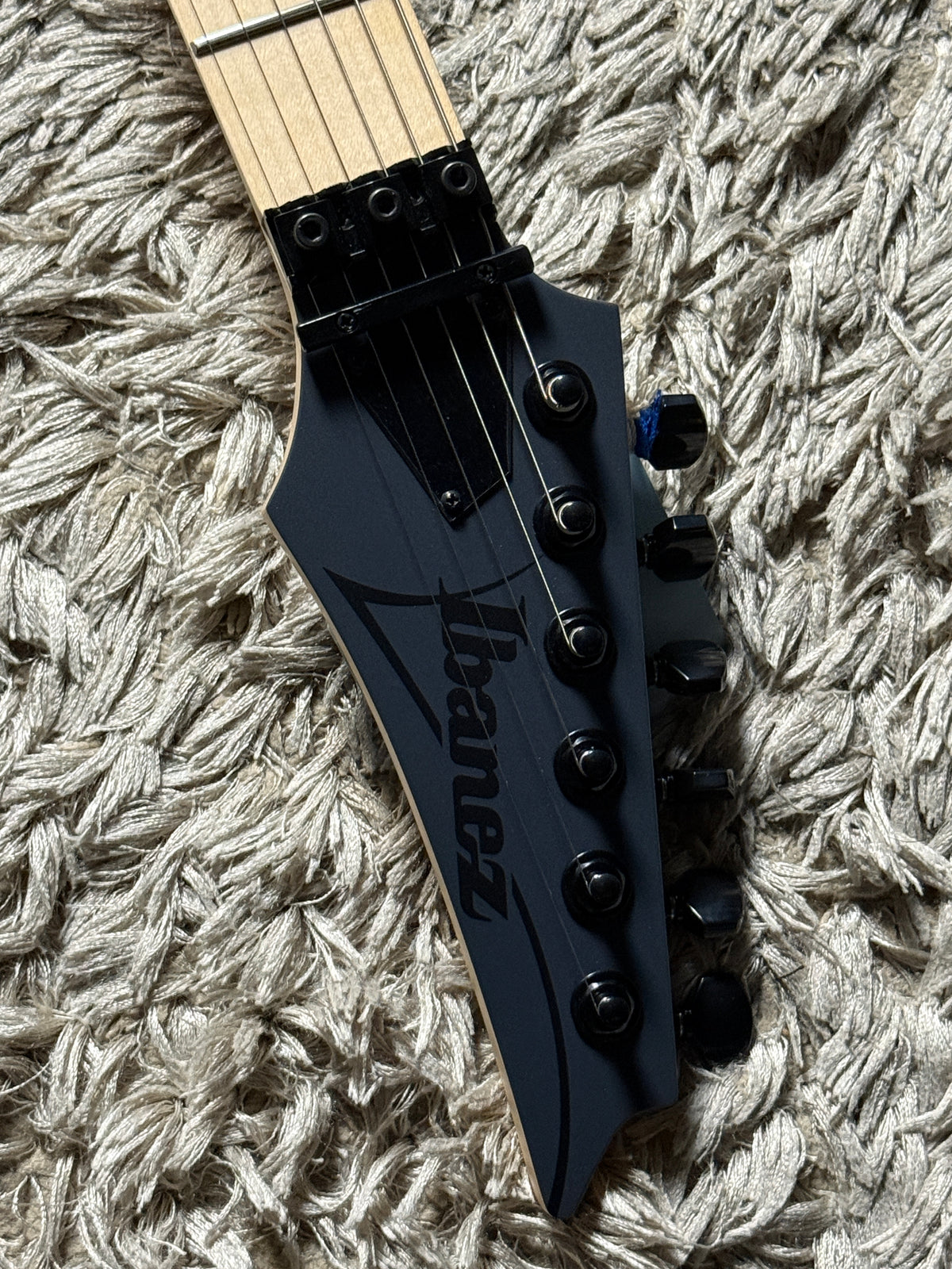 Ibanez RG550-GRF in Gray Metallic Flat
