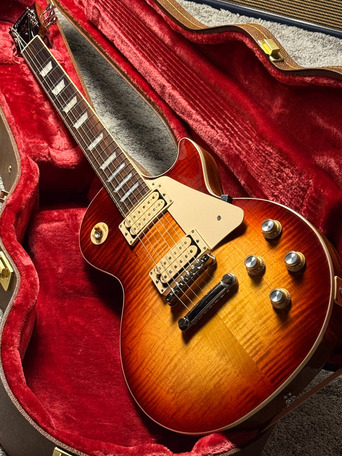 Gibson Les Paul Standard '60s Double Trouble in Vintage Bourbon Burst 216250250