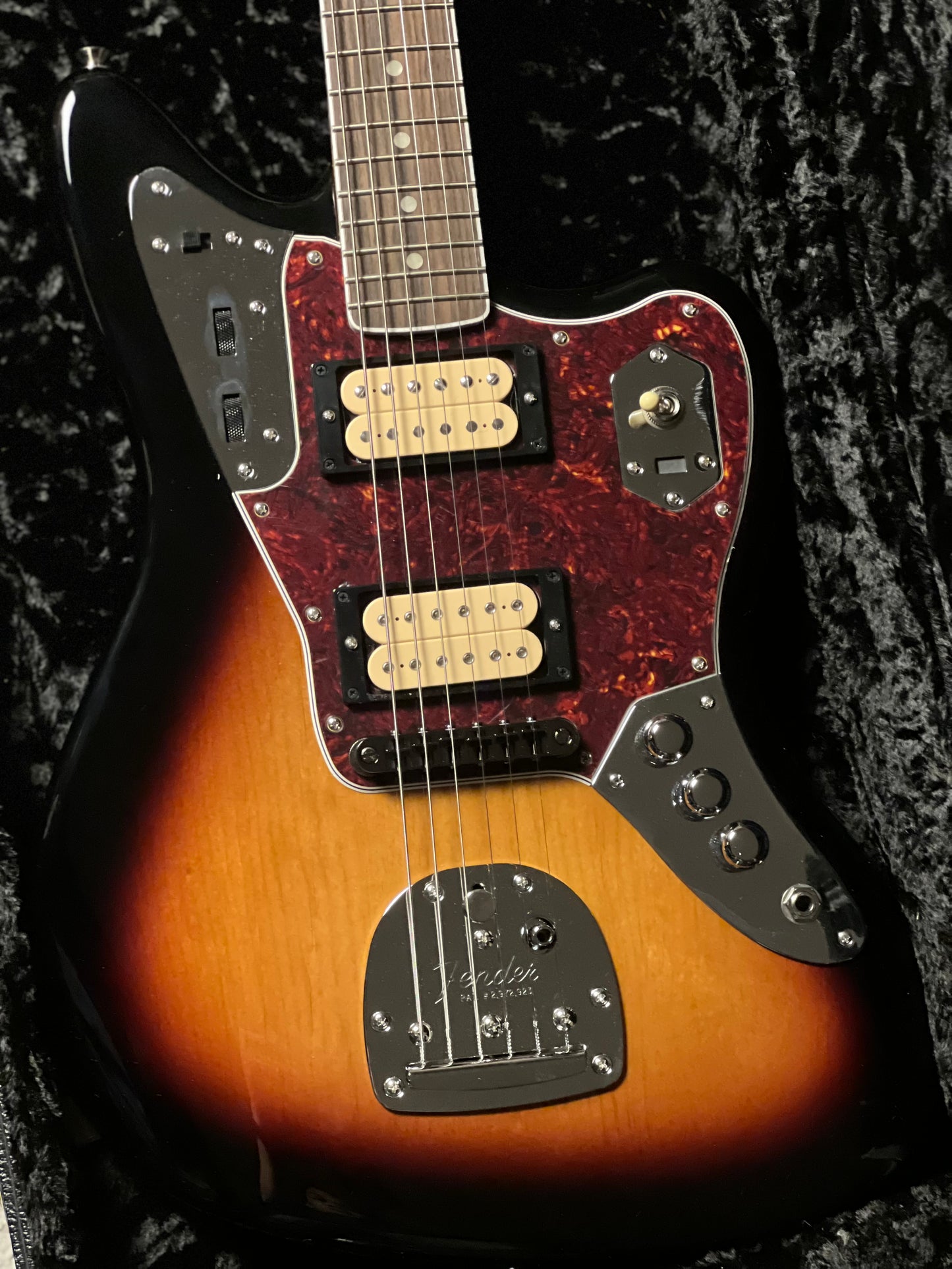 Fender Kurt Cobain Signature Jaguar 3-Color Sunburst MX25064917
