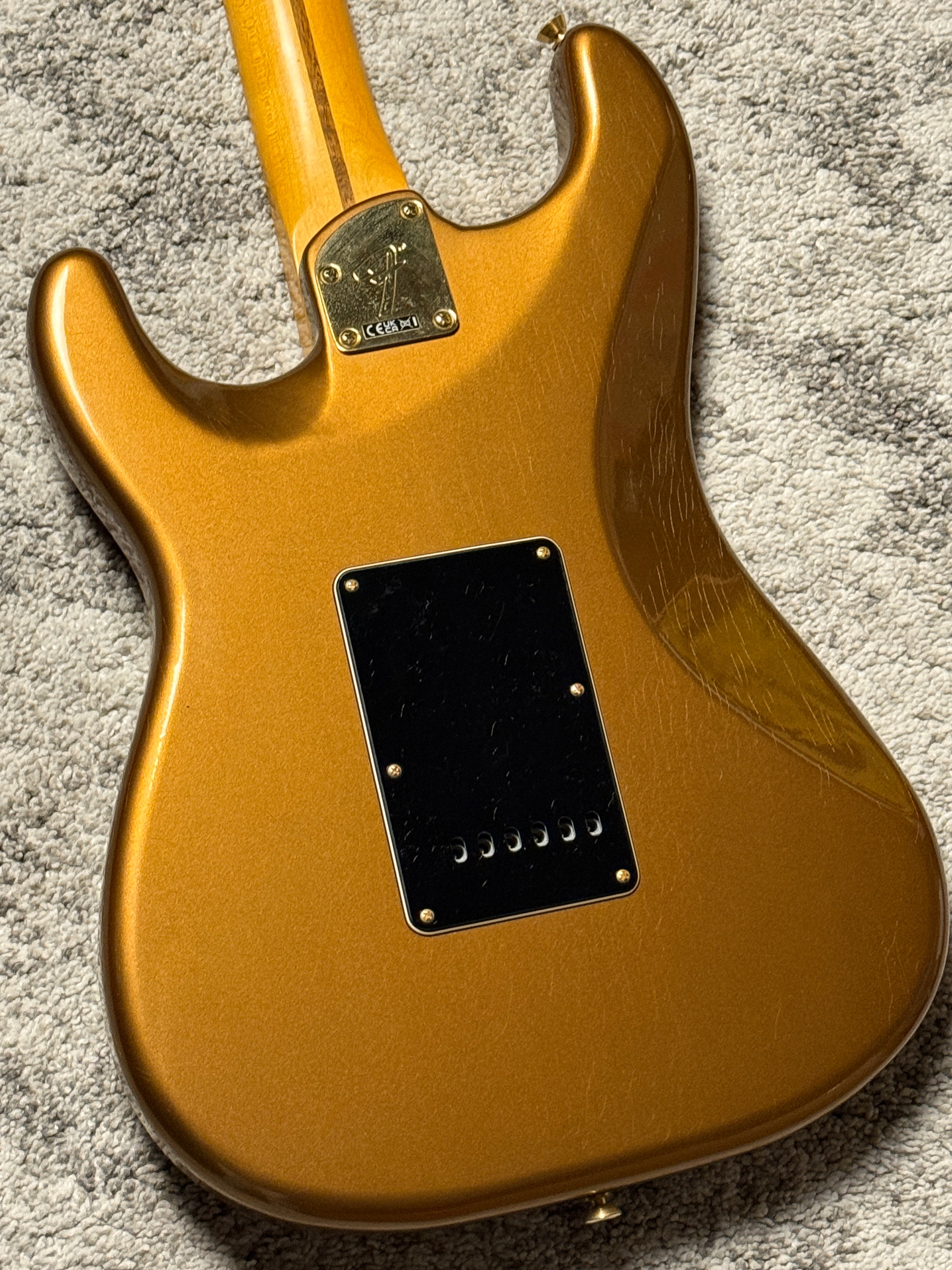 Fender Limited Edition Bruno Mars Stratocaster with Maple FB in