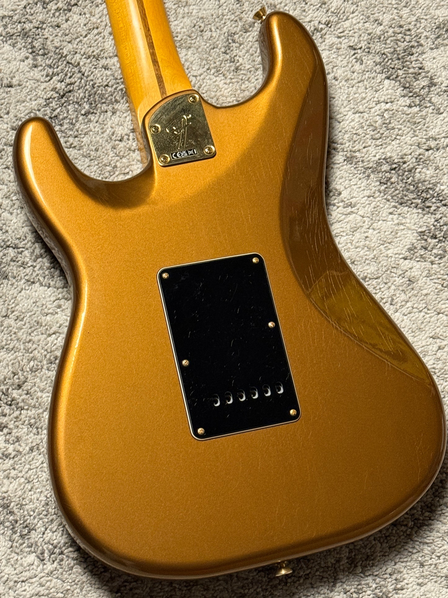 Fender Limited Edition Bruno Mars Stratocaster with Maple FB in Mars Mocha US23065234