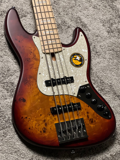 Sire Marcus Miller V7 Swamp Ash Reissue 5-string in Tobacco Sunburst
