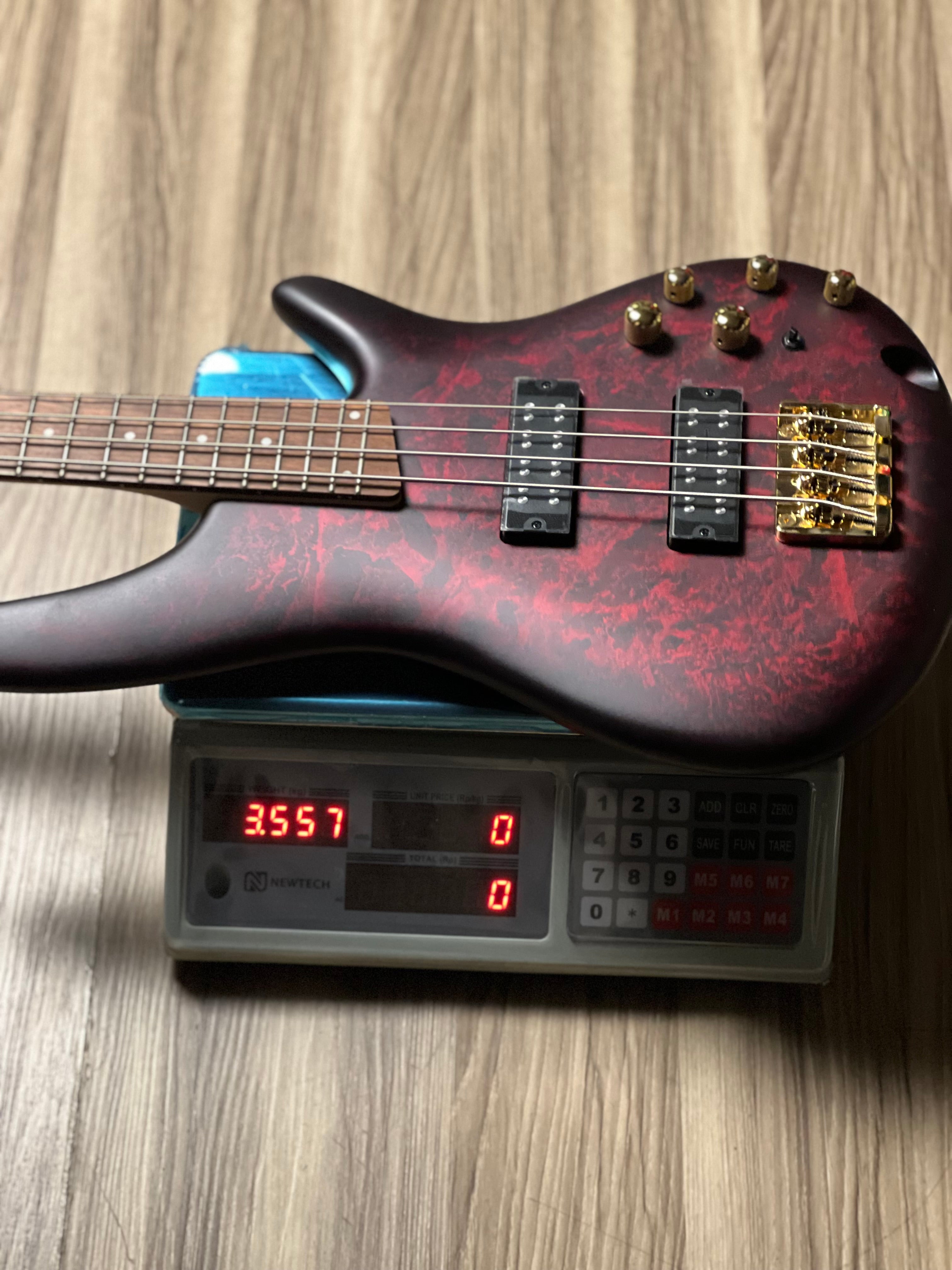 Ibanez SR300EDX-WZM 4-String in Wine Red Frozen Matte