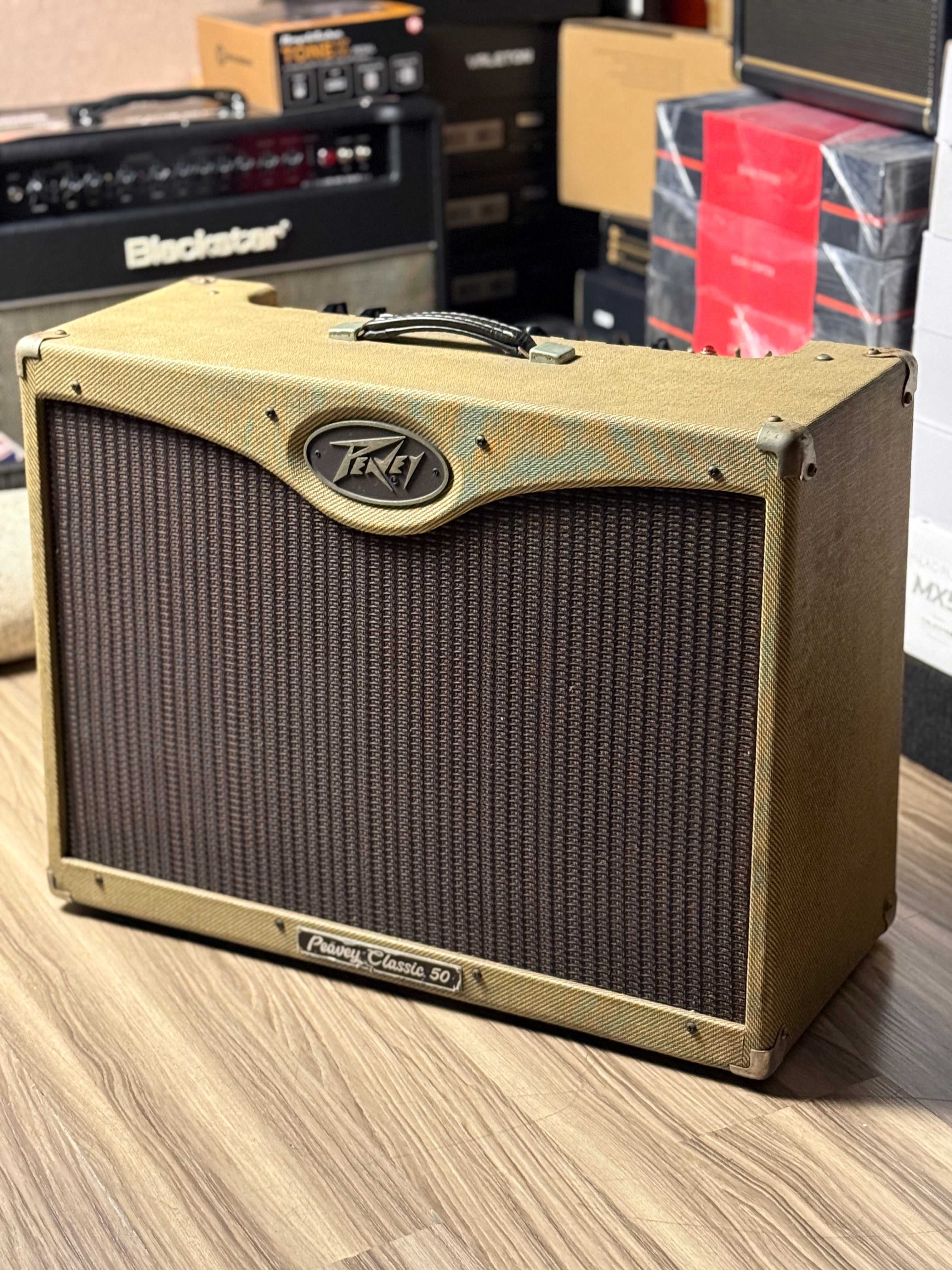 Peavey Classic 50/212 Tube Combo Amplifier (USED) – nafiriguitar.com