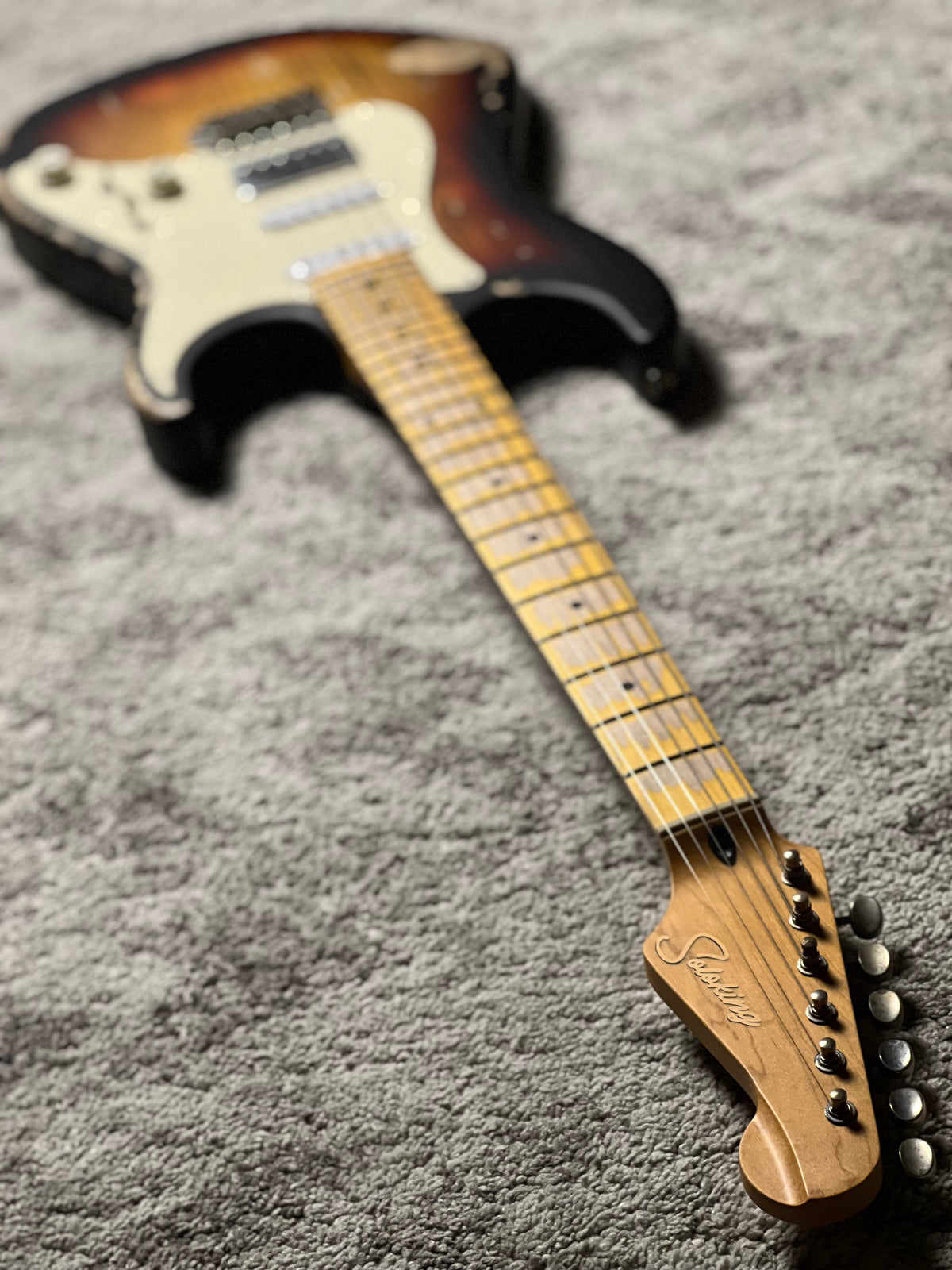 Soloking MS-1 Tribute 50s Relic with Maple FB in 3-Tone Sunburst