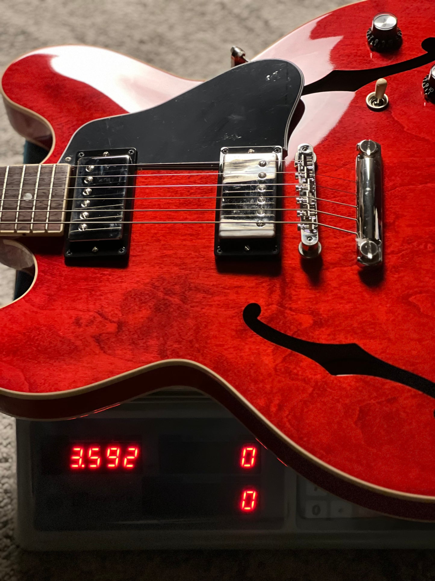 Gibson ES-335 Original Collection in Sixties Cherry w/Case 230356282