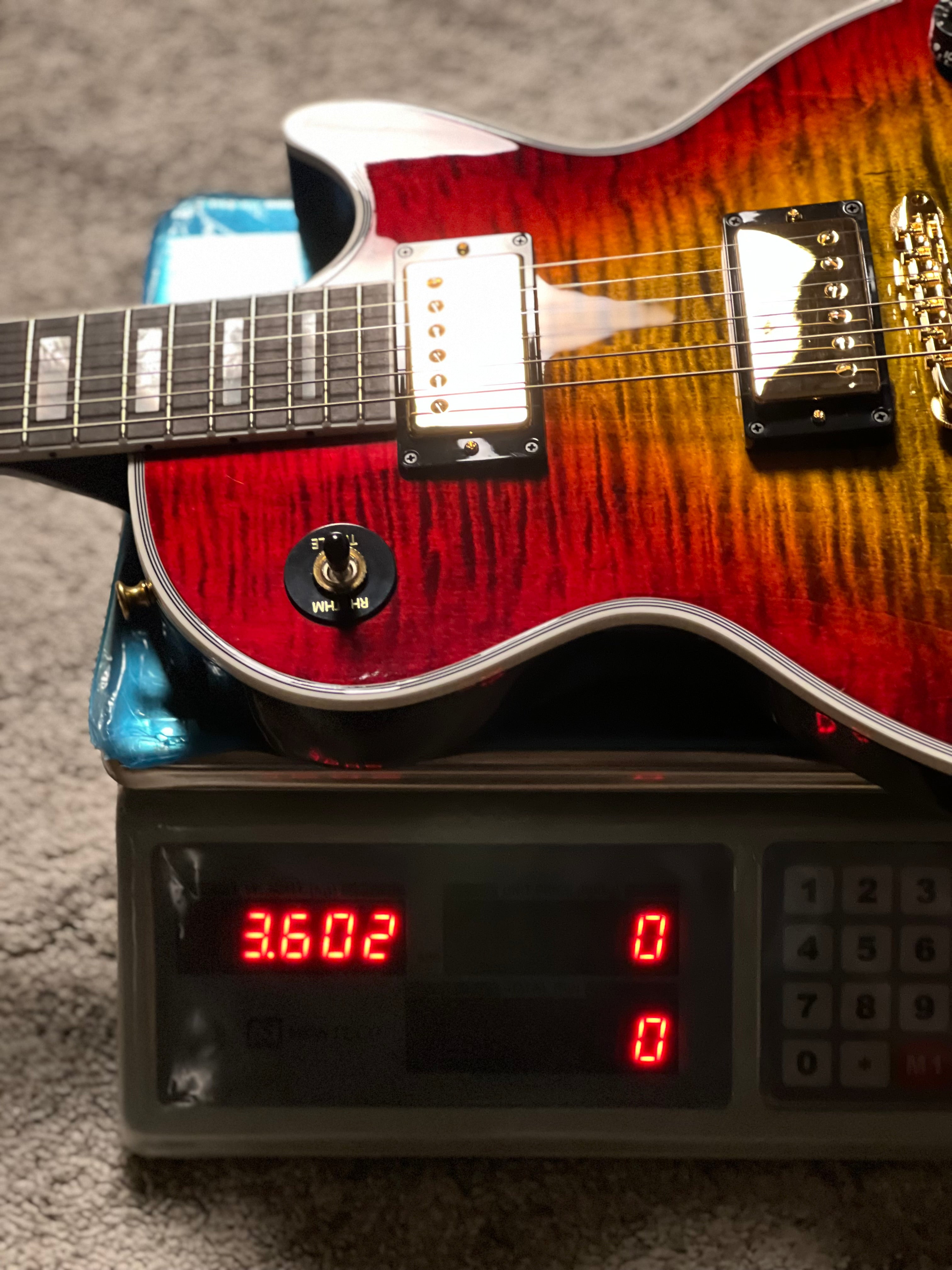 Gibson Custom Les Paul Axcess Custom Figured Top in Bengal Burst