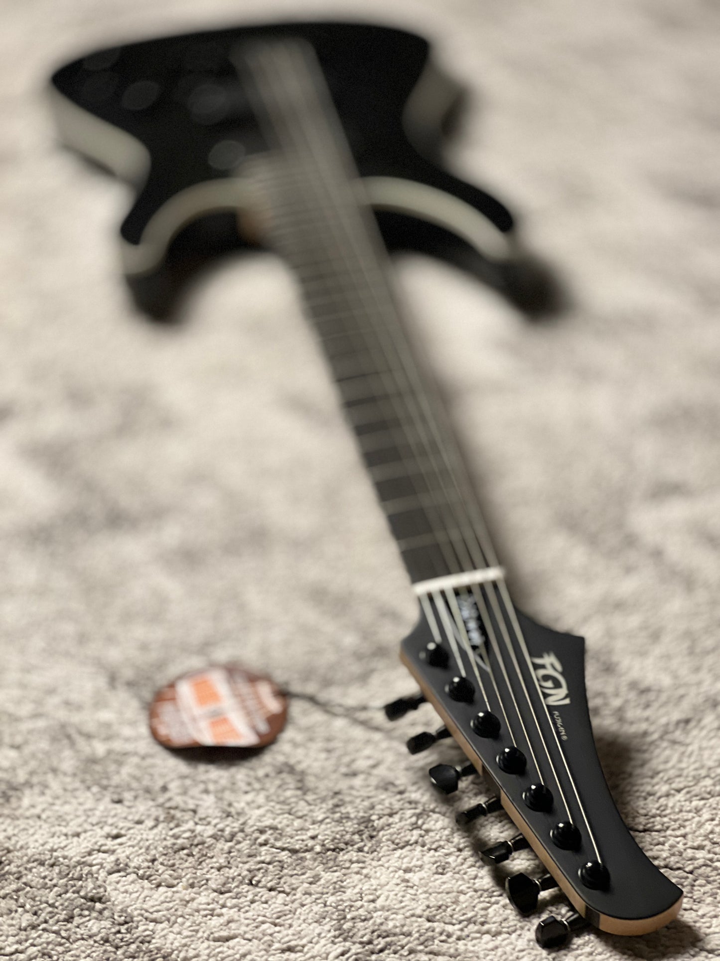 Fujigen FGN JMY72-ASH-E/OPB in Open Pore Black D221078