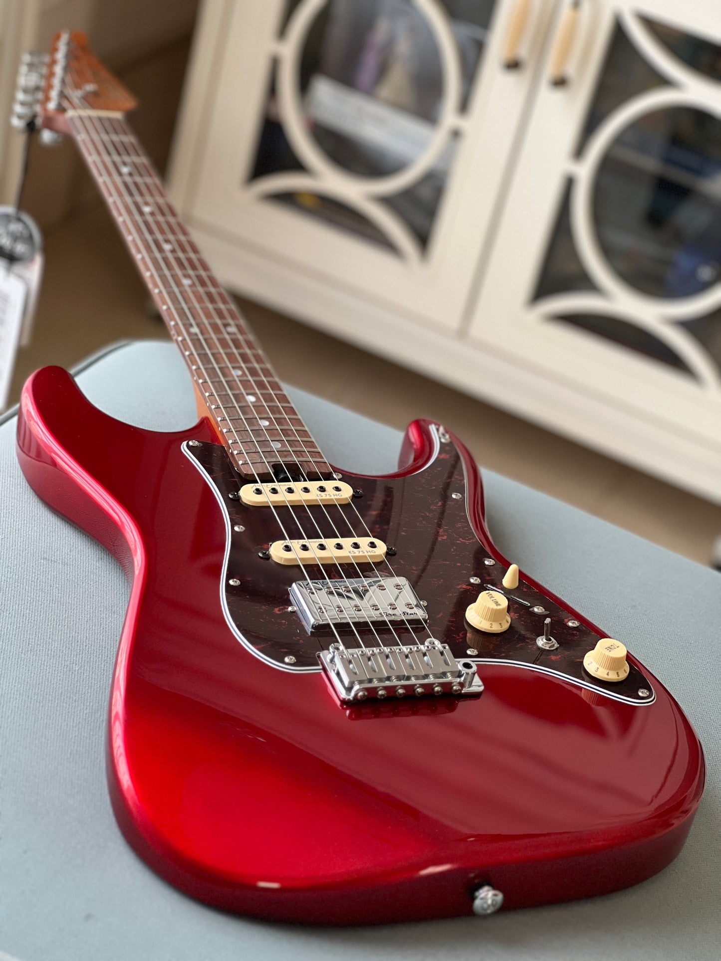 Soloking MS-1 Classic MKII in Candy Apple Red with Entwistle Firestar Nafiri Special Run