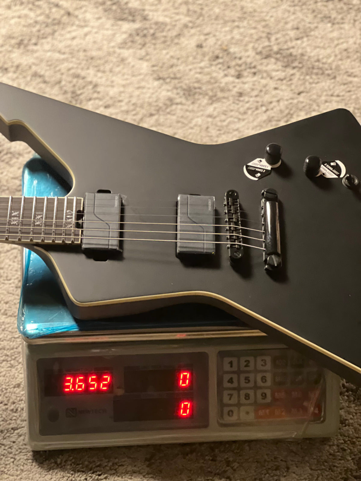 Schecter E-1 SLS Evil Twin in Satin Black