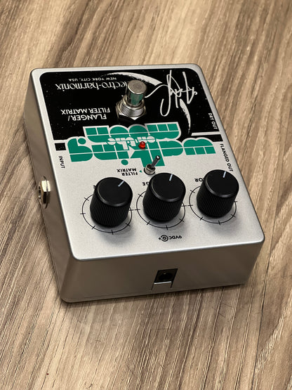 Electro-Harmonix Andy Summers, Walking On The Moon Flanger Guitar Effects Pedal