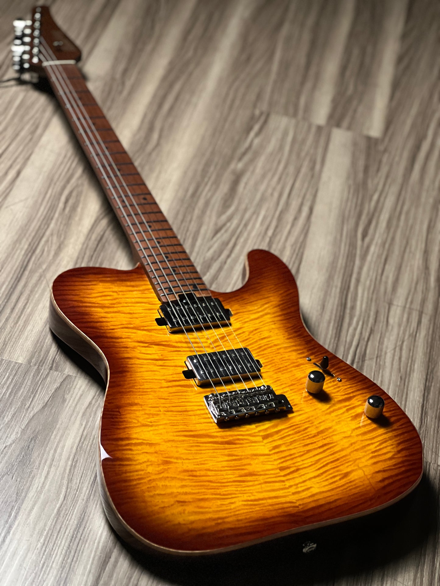 Soloking MT-1 Custom 24 HH MKII Telecaster in Bengal Burst