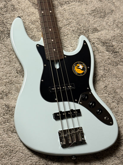 Sire Marcus Miller V3P-4 String Passive Bass in Sonic Blue