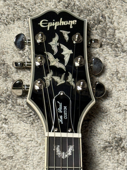 Epiphone Les Paul Custom Bats in Flight in Dark Purple Burst Limited Edition