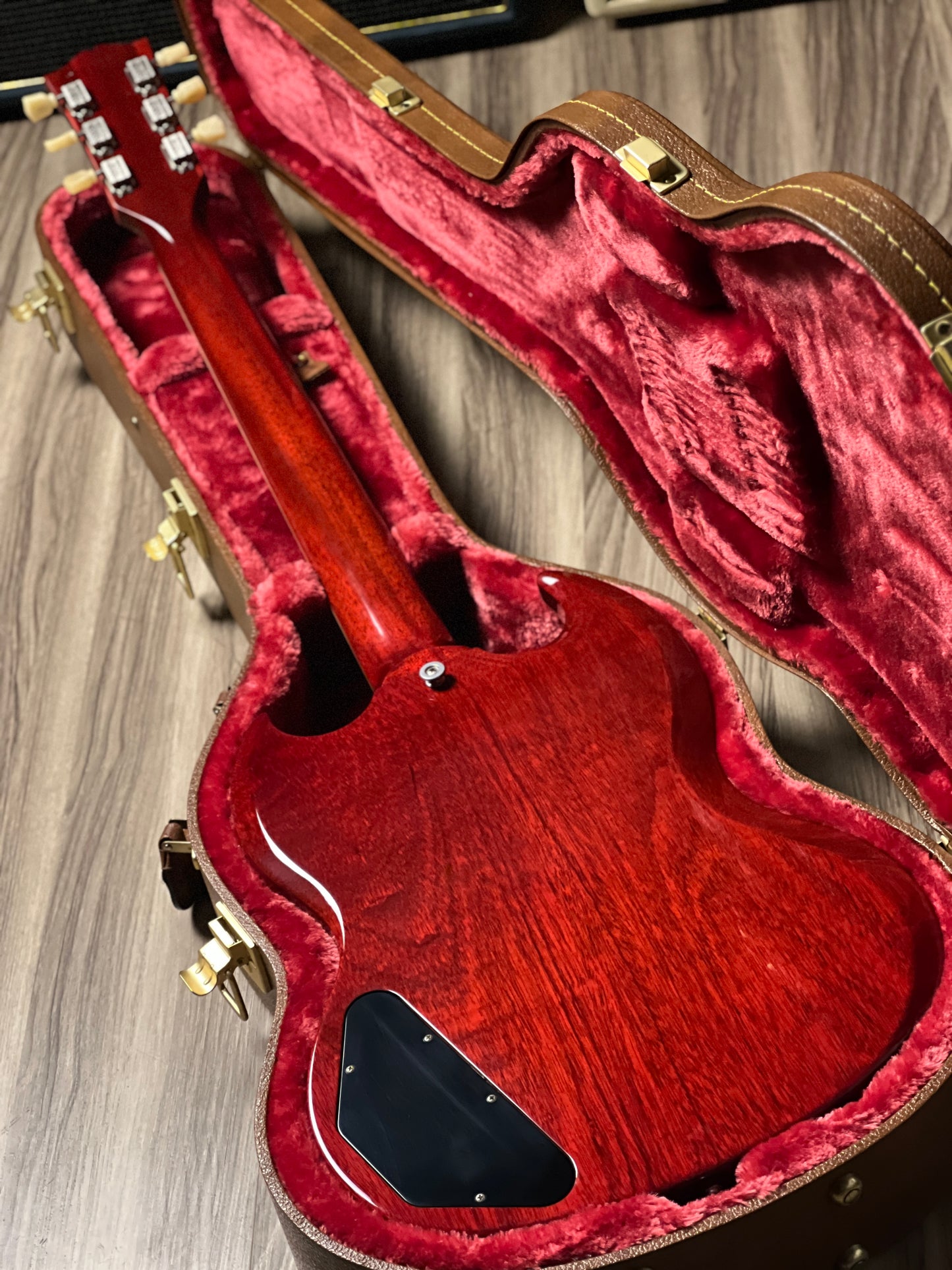 Gibson SG Standard `61 Maestro Vibrola - Vintage Cherry 205130328