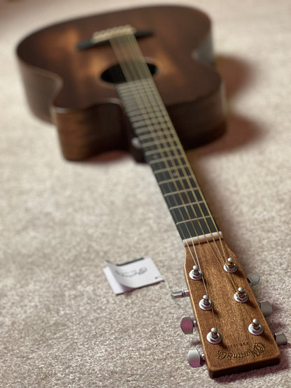 Martin 000C Jr-E StreetMaster Acoustic electric in Dark Mahogany Distressed