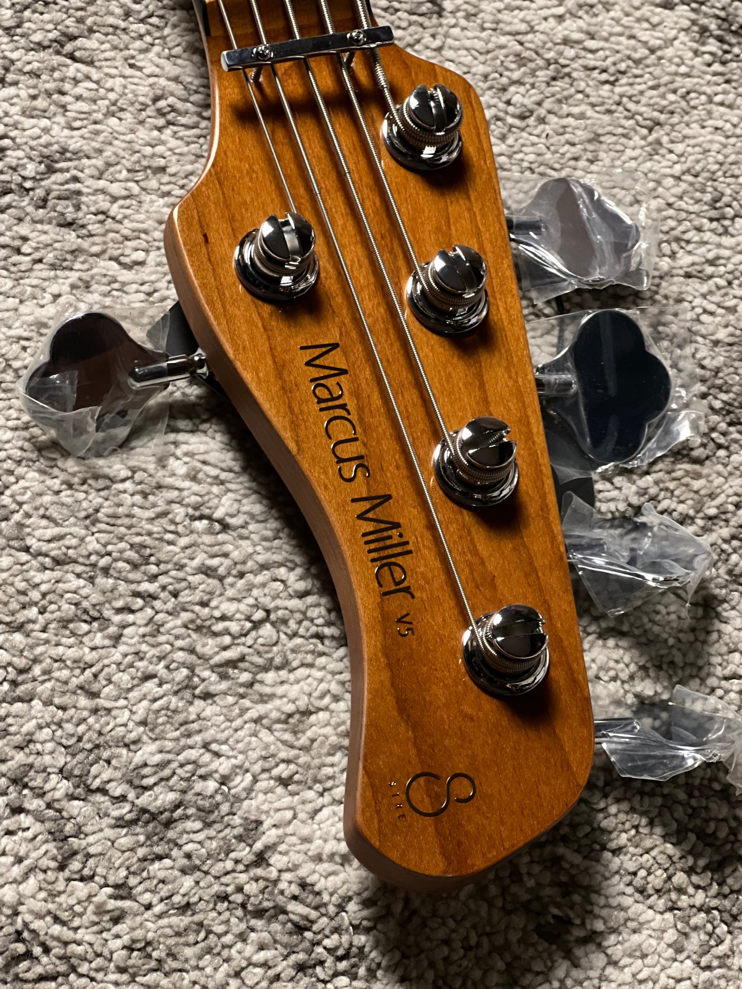 Sire Marcus Miller V5 Alder 5-String Bass Guitar in Tobacco Sunburst