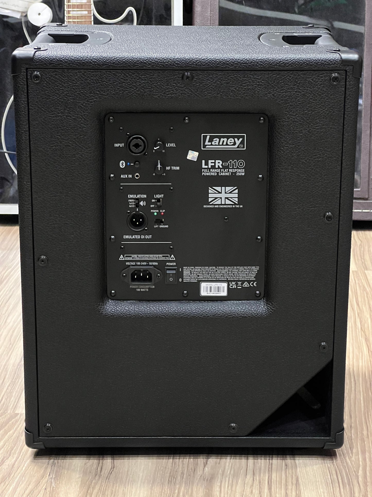 Laney LFR-110 250-watt 1 x 10-inch Guitar Speaker Cabinet