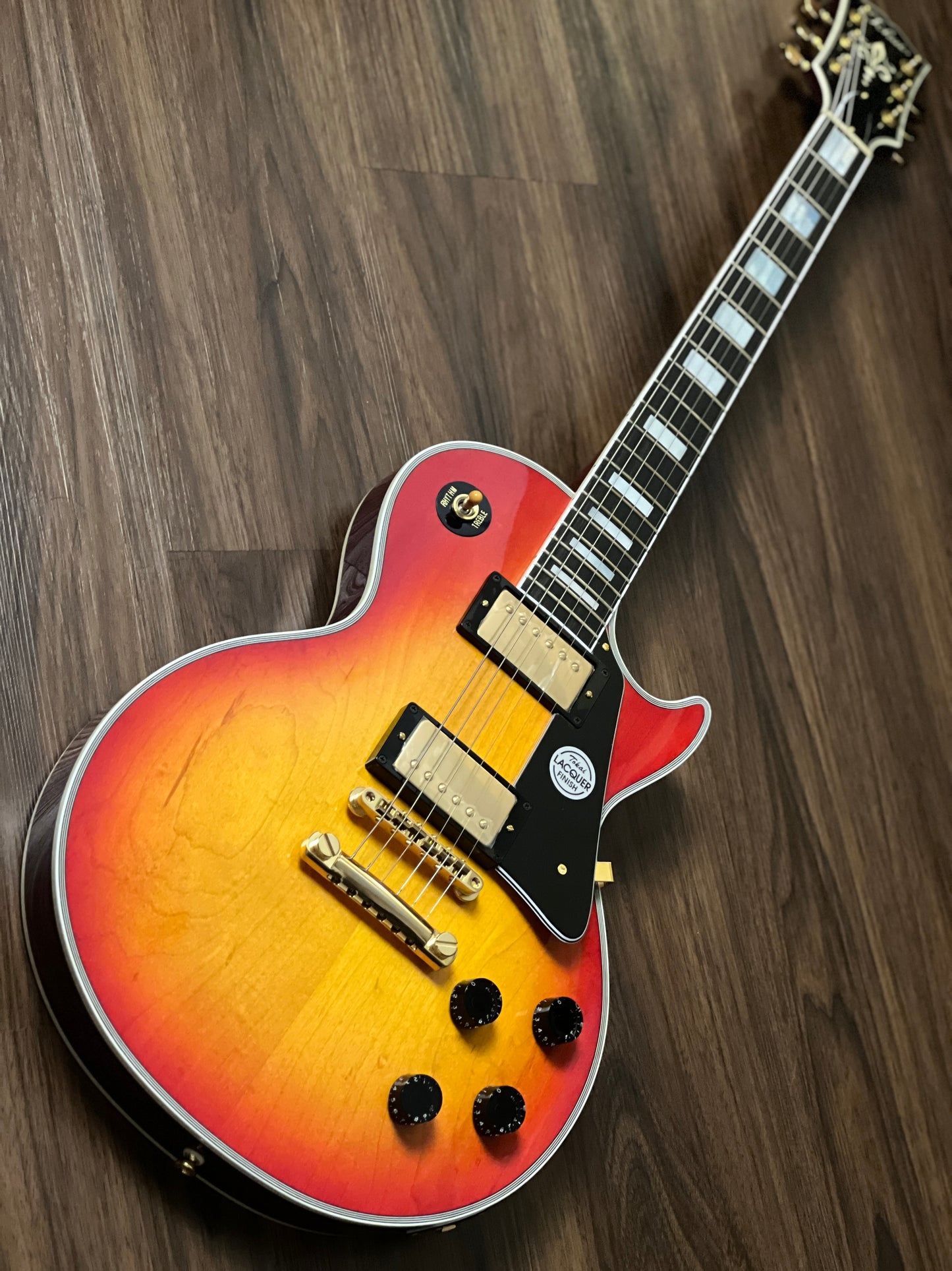 Tokai Love Rock Custom Shop LC-230S CS Premium Series in Cherry Sunburst 2246481