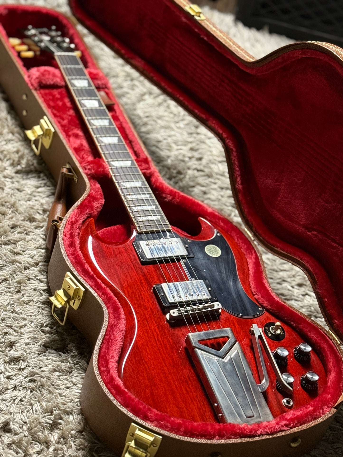 Gibson SG Standard 61 Sideways Vibrola in Vintage Cherry 224420048 (USED)