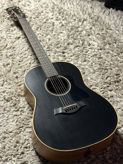 Taylor American Dream AD17e Acoustic Electric สีดำท็อป 