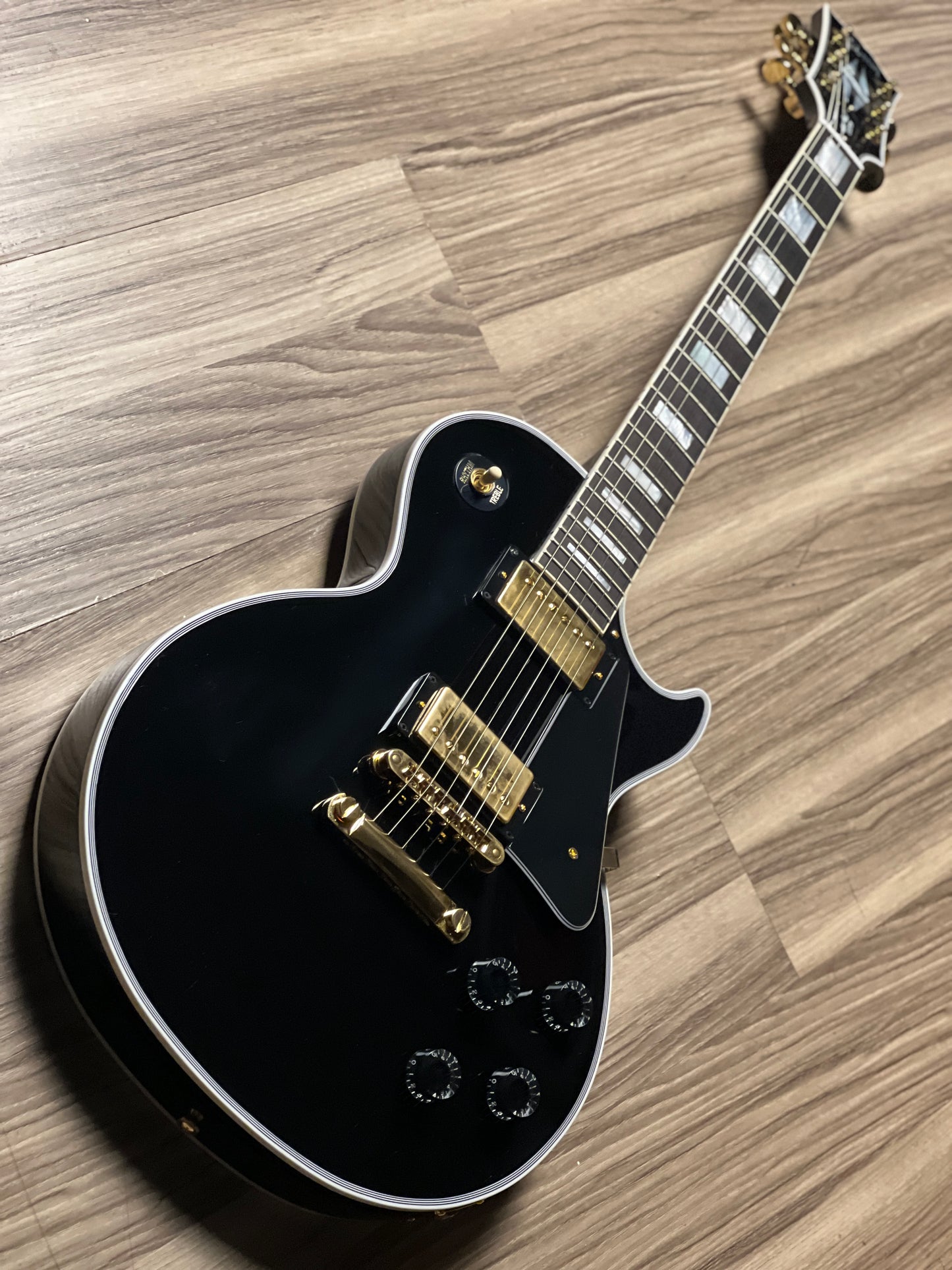 Gibson Les Paul Custom w/Ebony Fingerboard Gloss in Ebony w/Case CS 403244