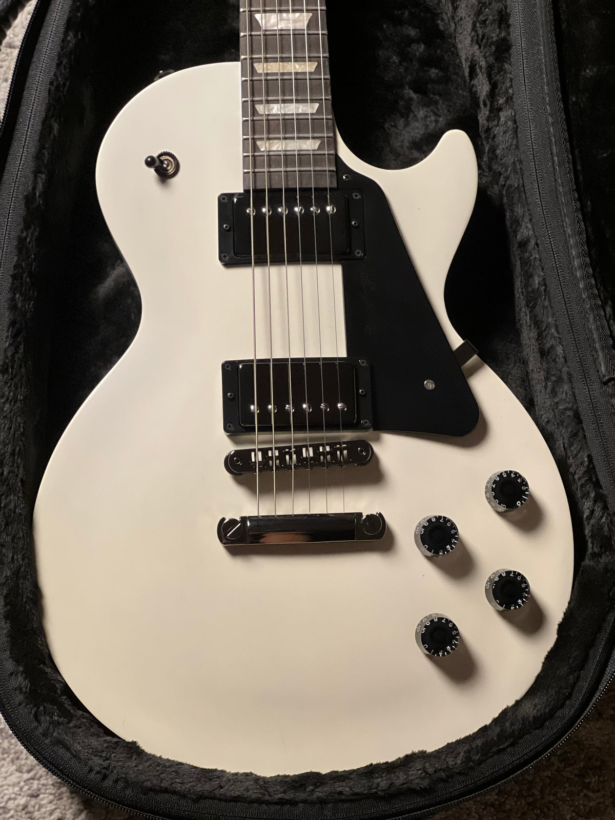 Gibson Les Paul Studio Modern in Worn White w/Gigbag 232850264
