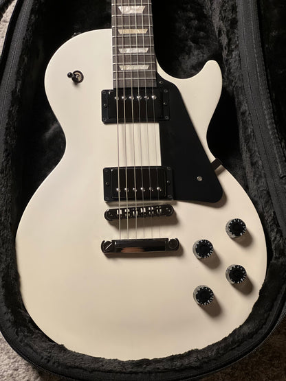 Gibson Les Paul Studio Modern in Worn White w/Gigbag 232850264