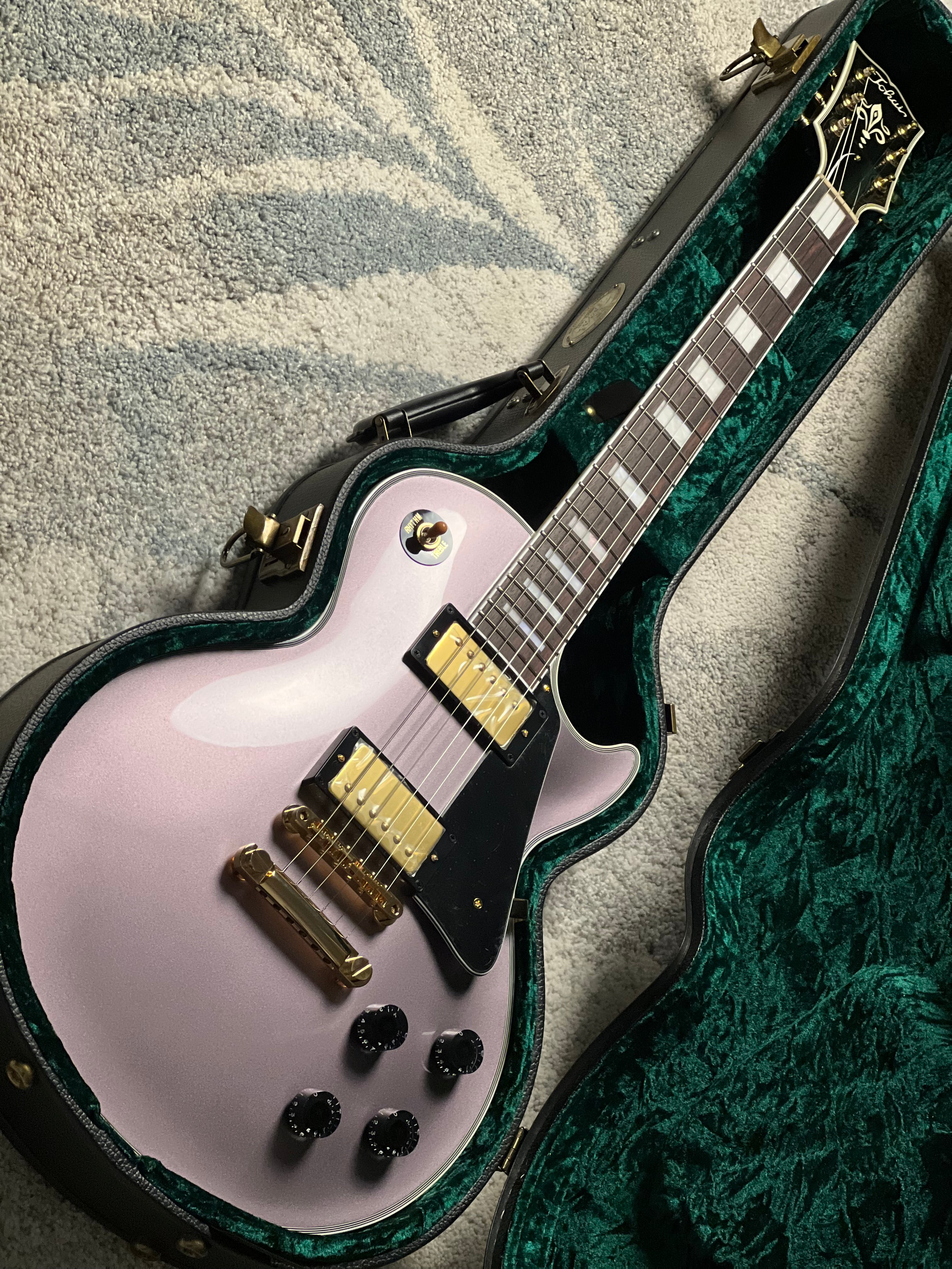 Tokai – nafiriguitar.com
