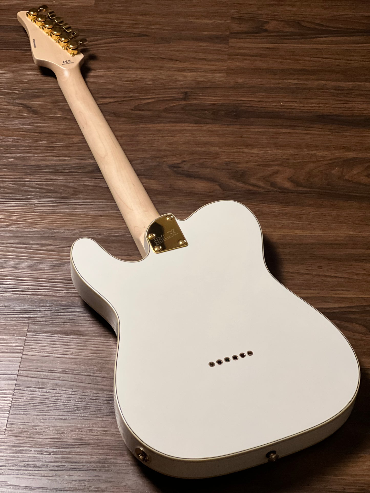 SLX Raven Thinline Super Deluxe in Olympic White with Rosewood FB and Gold Hardware