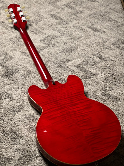 Epiphone Inspired by Gibson ES-335 Figured in Cherry 57 Classics