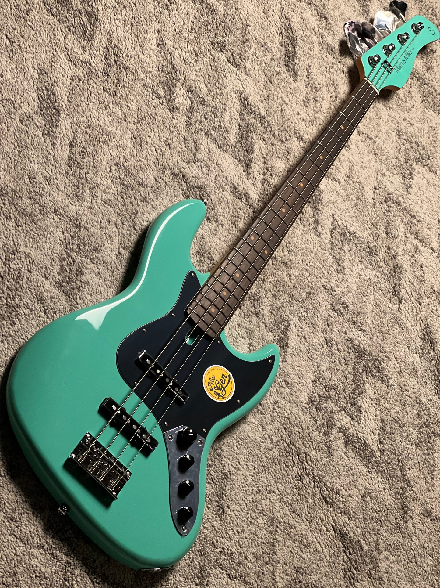 Sire Marcus Miller V3-4 St New Gen in Mild Green