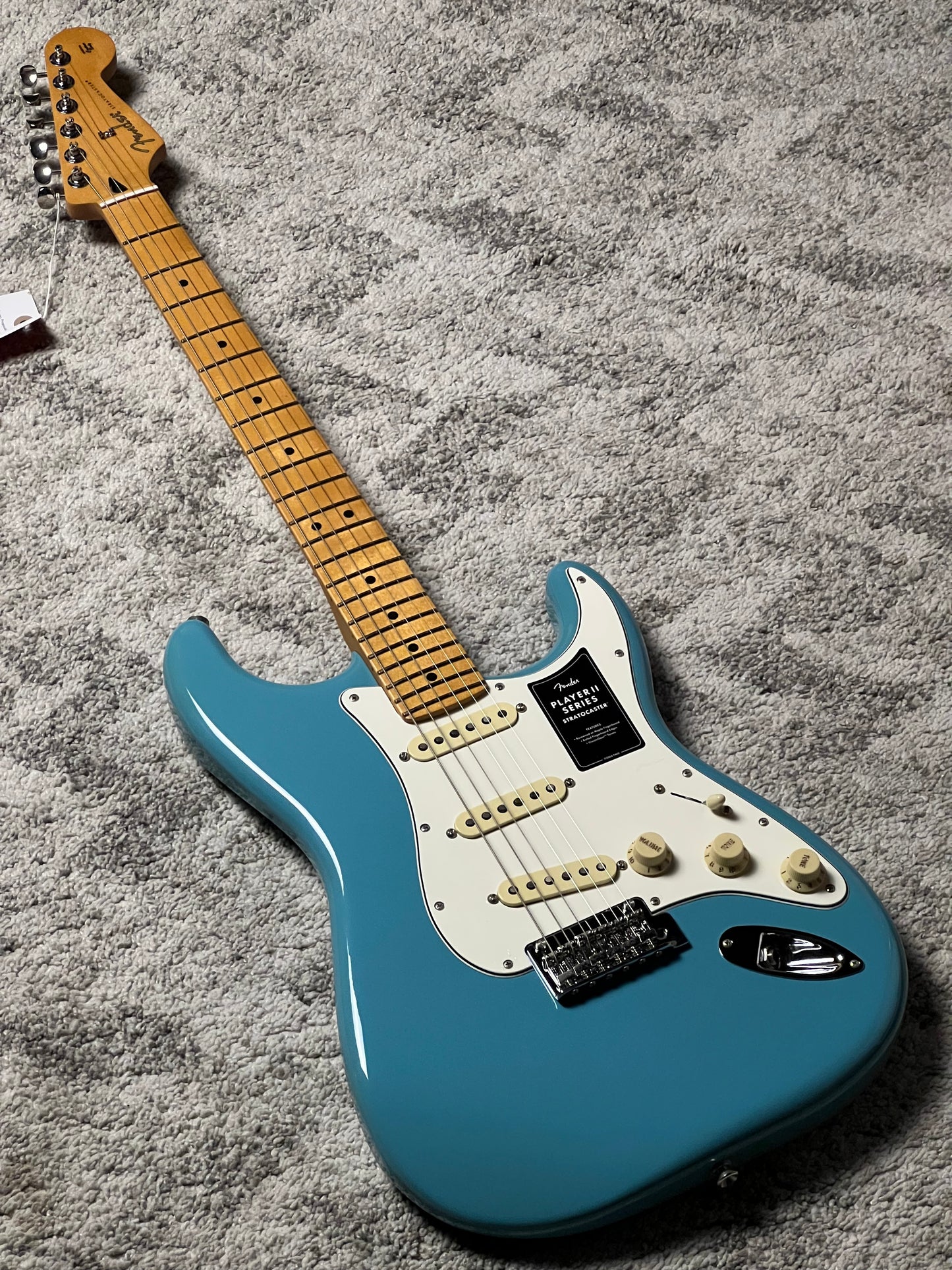 Fender Player II Stratocaster with Maple FB in Aquatone Blue