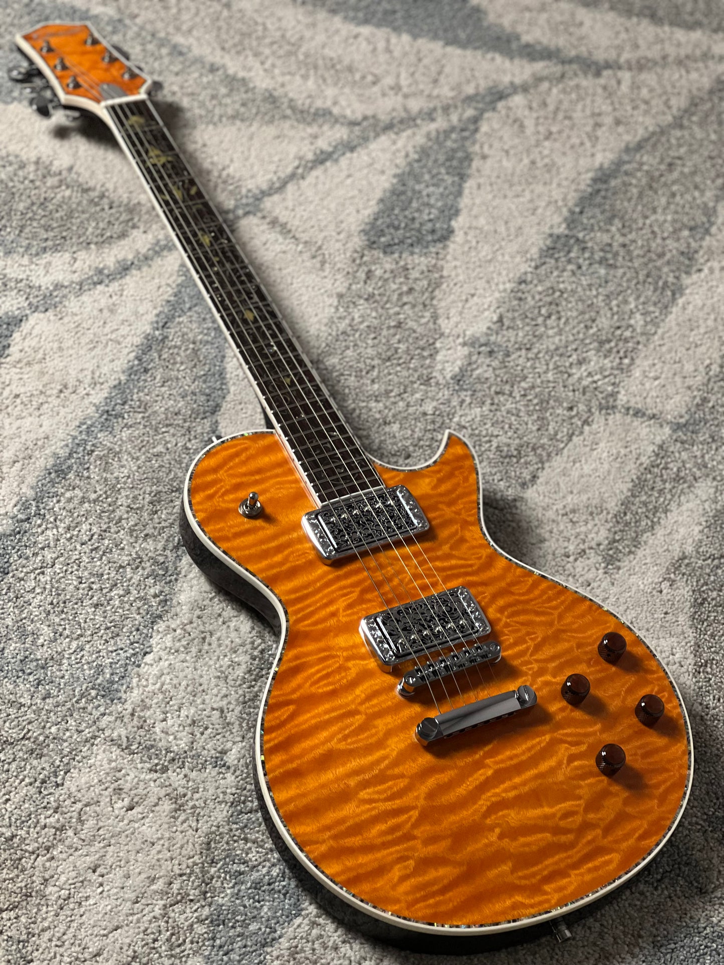 Dhatarattha Custom DLP in Orange Tiger with 5A Quilt Top