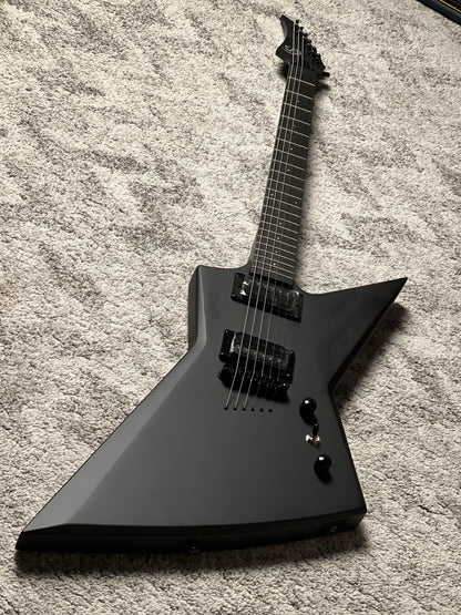 Solar EB4.6C in Carbon Black Matte