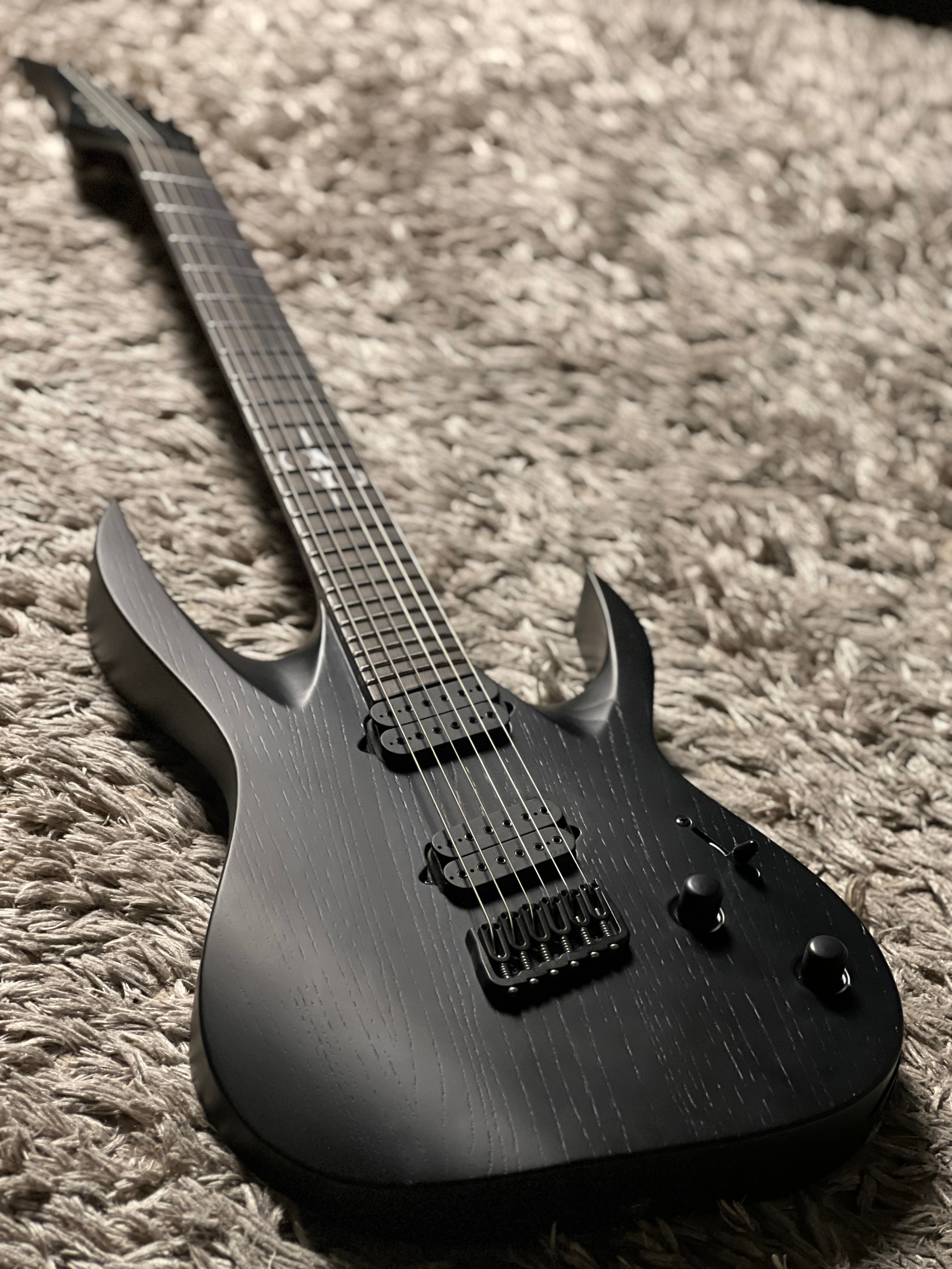 Solar A1.6BOP-FF in Black Open Pore Matte – nafiriguitar.com