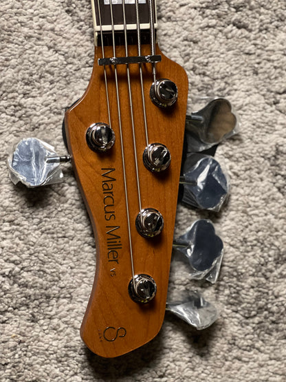 Sire Marcus Miller V5R-ALDER-5 with Rosewood Passive 5 String in Natural